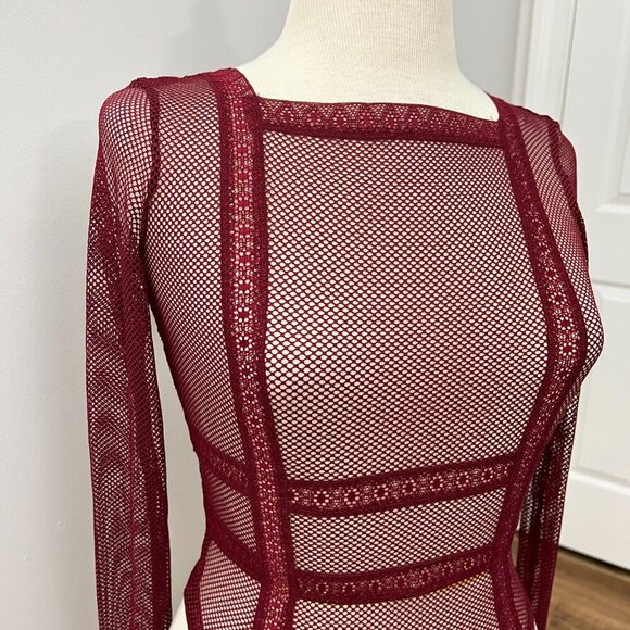VICTORIA SECRET Burgundy Fishnet Thong Mesh Bodysuit Sz S - Picture 3 of 11